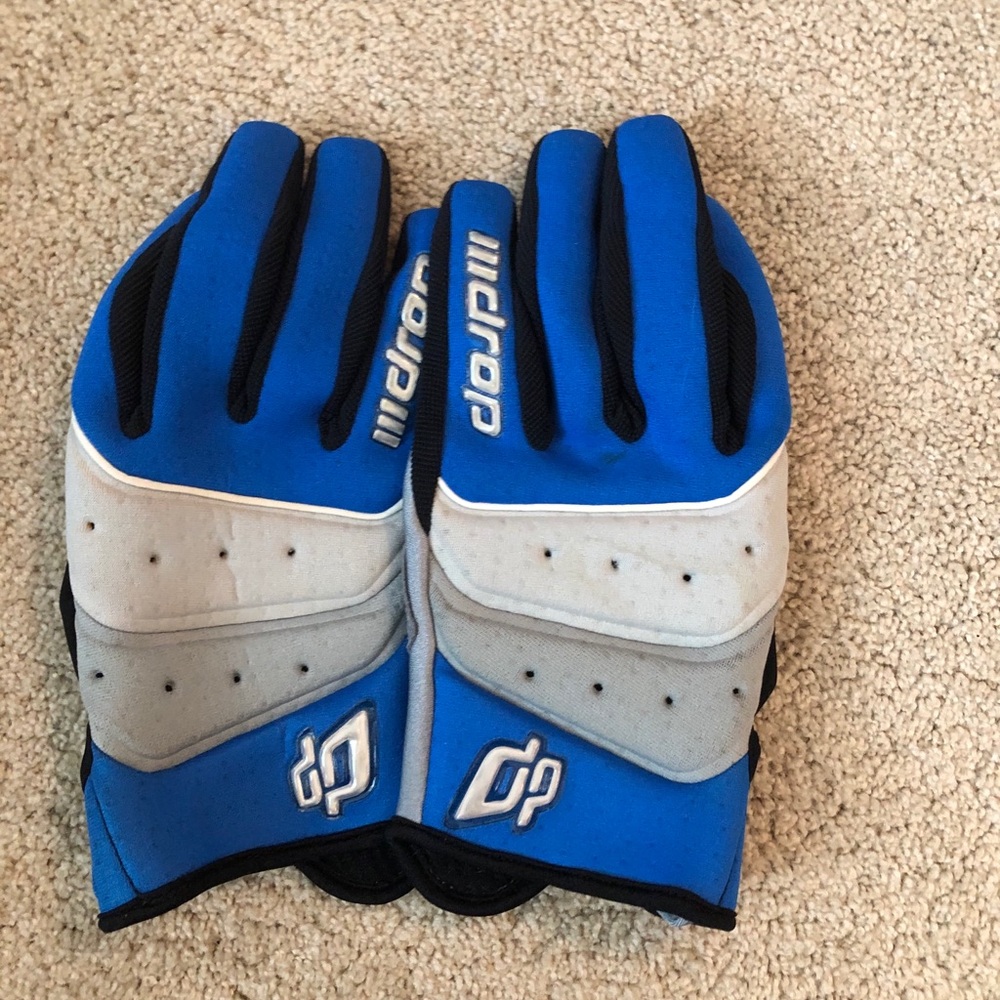 Gloves